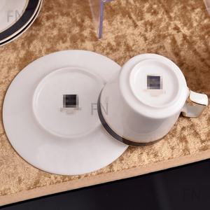 Juego de Té de Cerámica de Lujo Serie B, Juego de 15 Piezas, Tetera, Taza y Platillo de Porcelana de Hueso - Product Image 5