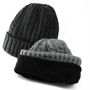Usine OEM, vente chaude, <span class=keywords><strong>bonnet</strong></span> en tricot épais d'hiver avec doublure en polaire, chapeaux de créateur avec logo personnalisé, bordures retroussées, Gorras Y2K - Product Image 2