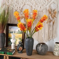 Vente en gros de fleurs artificielles de plantes oranges de la jungle, fleur faite à la main d'imitation de lotus de gingembre en latex au toucher réel