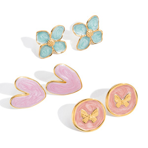 Boucles d'oreilles en forme de fleur, plaquées or 18 carats, en acier inoxydable, pour cadeau, bijoux, accessoires de mode pour femmes - Product Image 1