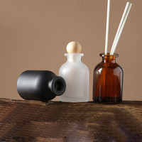 Bouteilles diffuseurs d'aromathérapie rechargeables en verre dépoli ambre noir de 100 ml avec bouchon en caoutchouc, bâtonnets parfumés et gravure pour huiles essentielles