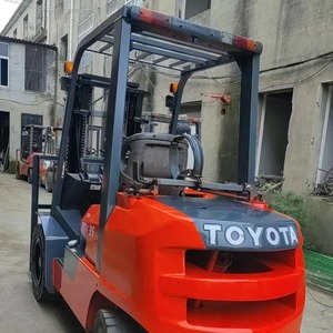 รถยกโตโยต้า FD35 ดีเซล ของแท้จากญี่ปุ่น ขนาด 3.5 ตัน รถยกขนาดเล็ก 4 ล้อ รถยกตู้คอนเทนเนอร์ รถยกโตโยต้า Fd35 - Product Image 4