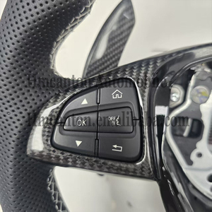 Volant en cuir perforé et fibre de carbone populaire pour Mercedes Benz GLC GLC63 AMG - Product Image 3