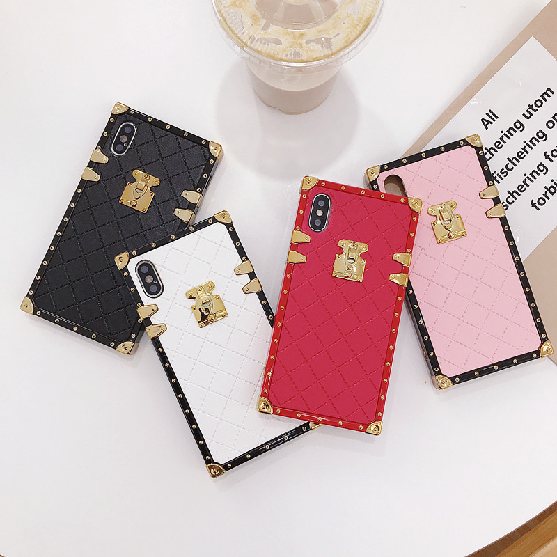 Hot Sale Luxury Lattice Leather Square Phone Case with Strap for iPhone 14 Fashion Trunk Cover for iPhone 13 12 11 7 8 XS X XR