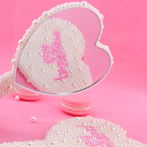Espejo de Inspección de Pestañas y Maquillaje con Forma de Estrella Hello Kitty, Personalizado con Perlas Brillantes, Estilo de Bolsillo, con Asa - Product Image 4