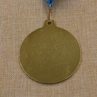 Échantillon gratuit Médaille de compétition de pickleball personnalisée en émail en alliage de zinc avec dauphin