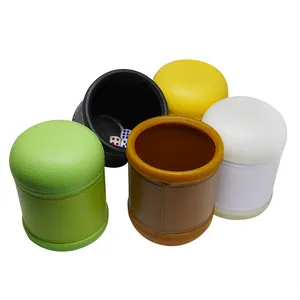 OEM zar istifleme fincan Set plastik zar Shaker bardaklar özel logo ve renk yalancılar için zar/Farkle/Yahtzee/tahta oyunları