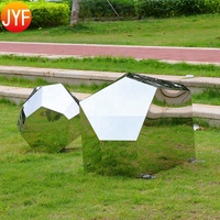Sculpture géométrique en acier inoxydable EL112, sculpture abstraite en acier inoxydable poli miroir pour l'extérieur