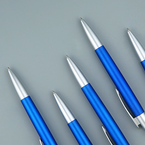 Stylo bille personnalisable à bouton-poussoir, corps en plastique bleu, écologique, cadeau promotionnel de papeterie de bureau - Product Image 2
