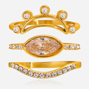 Juego de Anillos de Cristal Chapados en Oro con Piedras de Circonio, Diseño de Corona, Unisex, para Uso Diario - Product Image 1