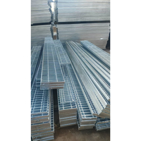 Couvercle de caniveau industriel en acier galvanisé robuste pour extérieur, revêtement en zinc, pour passerelle, système de drainage anti-corrosion