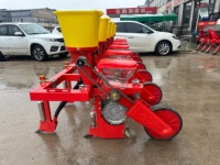 Semoir à maïs et engrais à 6 rangs en acier haute résistance, entraîné par tracteur, facile à utiliser / Semoir à graines de soja à 6 rangs