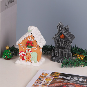 เครื่องประดับบ้านจิ๋วคริสต์มาส เรซิ่นรูปคนขนมปังขิง บ้านแสนสนุก ตกแต่งภายในบ้าน ขนาด 2.9 นิ้ว ผิวด้าน - Product Image 3