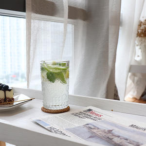 Vaso Highball Transparente Minimalista Decorativo Estilo Antiguo con Relieve para Vino - Product Image 4