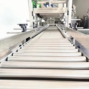 Ligne de production de capsulage automatique 3-20L Machine de capsulage pour le pesage et le bouchage de grands godets pour l'huile pour les applications chimiques Core PLC - Product Image 4
