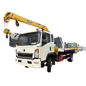 Camiones de Remolque de <span class=keywords><strong>Plataforma</strong></span> Plana Howo/Isuzu 4x2 con Grúa Articulada de 3.2t, Camión con Grúa Montada en Venta - Product Image 1
