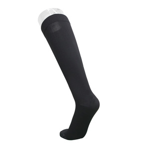 <span class=keywords><strong>Bas</strong></span> <span class=keywords><strong>de</strong></span> <span class=keywords><strong>compression</strong></span> professionnels transfrontaliers à tube moyen, niveaux 15-21 mmHg, 240N, anti-varices, anti-humidité - Product Image 3