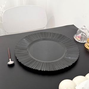 <strong>Black</strong> Charger <strong>Plates</strong> Plastic Wedding <strong>Plates</strong> 13inch Charger <strong>Plate</strong> Underplate for Wedding - Product Image 4
