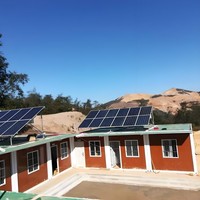 Maison conteneur pliable extensible Maisons préfabriquées avec panneau solaire Maison conteneur mobile à double aile
