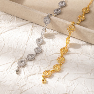 Cadena de cintura de metal dorado para mujer, cinturón geométrico redondo de moda para suéter, joyería decorativa, accesorio de aniversario - Product Image 2