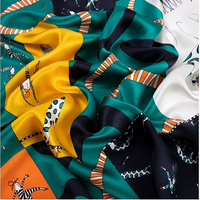 Tendance Petit 65*65cm carré Satin Soie Écharpe Coloré Imprimé Soies Bandana Mouchoirs En Soie