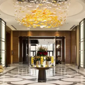 현대 장식 호텔 로비 손으로 만든 노란색 무라노 유리 펜던트 조명 대형 프로젝트 천장 매달려 샹들리에