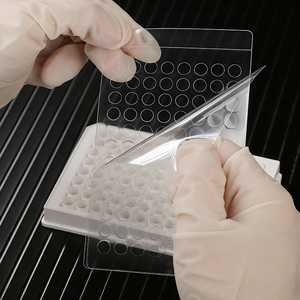 Film d'étanchéité PP transparent anti-UV Bestsuit pour plaques PCR à 96 puits profonds à fond plat, protection IP55, pour expériences scientifiques - Product Image 6