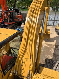 Excavatrice sur chenilles Caterpillar 320CL d'occasion, modèle 2016, 20 tonnes, capacité de godet de 1,2 m³, moteur de pompe de 120 kW, matériel de construction - Product Image 4