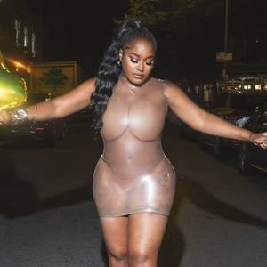 Sexy Girls with Transparent Dresses - Hot & Elegant Sexy Girls with Transparent Dresses - Hot & Elegant