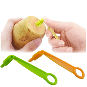 Hachoir manuel en spirale en plastique PP écologique pour légumes (pommes de terre, carottes, concombres) – Outil de cuisine – 1 pièce - Product Image 1