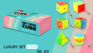 YUESHEN - Llavero <span class=keywords><strong>de</strong></span> <span class=keywords><strong>Cubo</strong></span> <span class=keywords><strong>de</strong></span> <span class=keywords><strong>Rubik</strong></span> Personalizado, Portátil, Mini, Coleccionable, con Formas Novedosas, para Niños y Adultos - Product Image 6