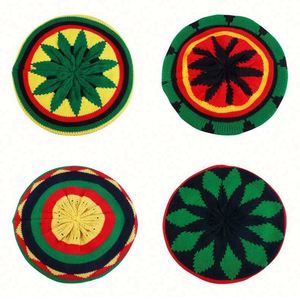 Bonnet tricoté tendance style mode, chaud d'hiver, à rayures, coupe décontractée, pour l'extérieur, les voyages et la plage - Product Image 2