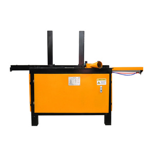 Cortadora automática de ranuras de 3 o 4mm para equipos de carpintería de procesamiento de marcos de colmena con motor de estilo horizontal - Product Image 3