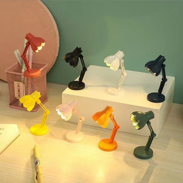 Magnetic Mini Flower Book Clip Light with Button Battery, 6 Styles - Hands-Free Reading Light for Books, Metal Beds, Lockers