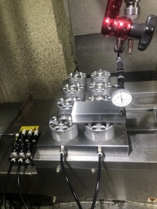 Erowa CNC máy công cụ lịch thi đấu của nó <span class=keywords><strong>4</strong></span> hàm <span class=keywords><strong>Lathe</strong></span> <span class=keywords><strong>Chuck</strong></span> với tấm cơ sở - Product Image 5