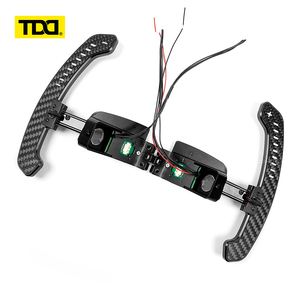 Palancas de cambio magnéticas de fibra de carbono TDD LED para el volante del Porsche 992 GT3 - Product Image 6