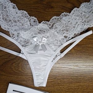 Culotte string sexy en soie glacée avec dentelle transparente, style européen et américain, taille basse, ajourée, pour femme - Product Image 2