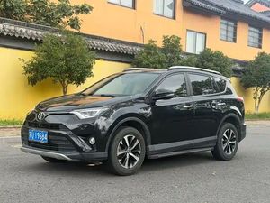 <span class=keywords><strong>Toyota</strong></span> <span class=keywords><strong>RAV4</strong></span> Rongfang <span class=keywords><strong>2017</strong></span> 2.0L CVT 4WD AWD China V, LHD, Auto Usado Chino para Exportación - Product Image 1