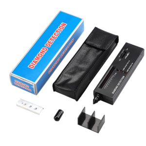 เครื่องทดสอบเพชรแบบมืออาชีพ ปี 2020 ความแม่นยำสูง เครื่องตรวจสอบอัญมณี เครื่องมือตรวจสอบเครื่องประดับ พร้อมไฟ LED แสดงผลการทดสอบ - Product Image 1