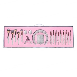 Ensemble de pinceaux de maquillage à strass de marque privée, poils synthétiques, pinceaux cosmétiques pour les yeux avec sac OPP - Product Image 3