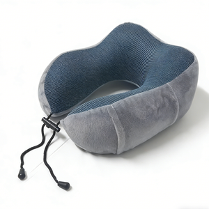 Almohada de Viaje en Forma de U Personalizable, Ergonómica, de Espuma Viscoelástica Ligera para Dormir, Acampar, Viajar en Auto, Avión y para Lactancia - Product Image 3
