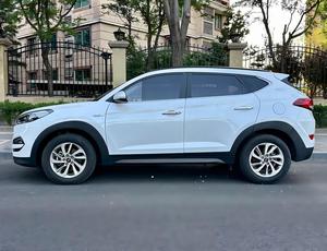 <span class=keywords><strong>Hyundai</strong></span> <span class=keywords><strong>Tucson</strong></span> en Oferta, SUV de 5 Plazas, 130KW 265 Nm, Automático, Volante a la Izquierda, R17, Auto Usado con Interior Oscuro - Product Image 3