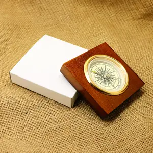 Antique Wood Craft Compass with Aluminum Alloy Classic Retro North Guide for Outdoor Sports Climbing Popular for Gift Promotion