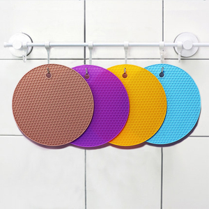 Neues Küchenwerkzeug Silikon-Tischdecke Anti-Rutsch-Isolierkissen Anti-Rutsch-Dickgeschirr Trocknen Backdecke Tischdecke zum Essen Abendessen - Product Image 1