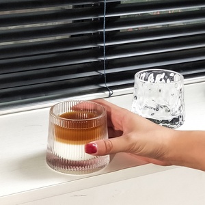 Set di Bicchieri <span class=keywords><strong>in</strong></span> <span class=keywords><strong>Vetro</strong></span> Trasparente Goffrato Premium 145ml Lavabili <span class=keywords><strong>in</strong></span> Lavastoviglie Stile Moderno per <span class=keywords><strong>Caffè</strong></span> e Whisky per Casa Bar Caffetteria - Product Image 1