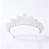 Diadème fantaisie en argent avec fleurs de cerisier et zircone cubique pour mariée, mariage printanier, bal de promo, ou comme accessoire de tête pour douche nuptiale