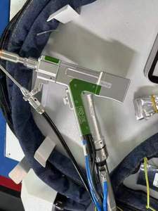 เครื่องเชื่อมไฟเบอร์เลเซอร์แบบมือถือ 1kw 1.5kw 2kw 3kw 4 in 1 พร้อมอุปกรณ์ป้อนลวดเดี่ยวและคู่ Max Raycus Gw Reci <span class=keywords><strong>Ipg</strong></span> - Product Image 3