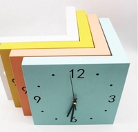 Nouvelle Lampe Murale Nordique 2026 avec Capteur, Horloge et Fonction de Recharge – Luminaire Mural Moderne en Métal et Plastique LED PVC Carré pour Salon