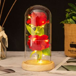 Adorno de Rosa en Cúpula de Cristal de Dos Piezas, Regalo Creativo para Navidad y San Valentín, Ramo de Flores Artificiales Eternas, Venta al por Mayor - Product Image 1