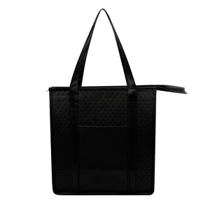 Sac isotherme de luxe non tissé rayé 30L, sac à déjeuner thermique avec fermeture éclair, pliable et portable pour livraison de repas et courses - Product Image 3